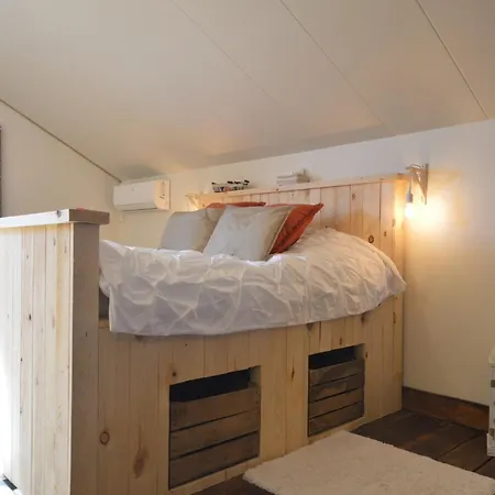 بيت للعطل Luxury Retreat In *
