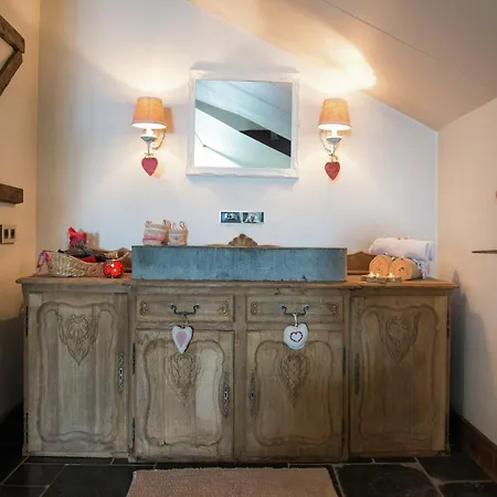 بيت للعطل Luxury Retreat In *