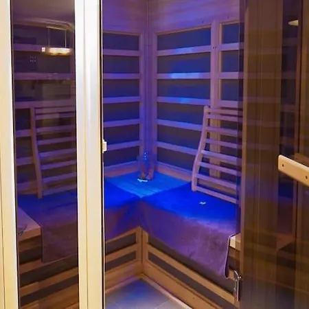 Luxury Retreat In *